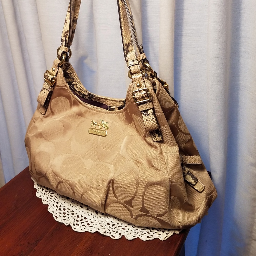 Coach Madison Maggie Signature  Snakeskin Trim Bag - Picture 2 of 8